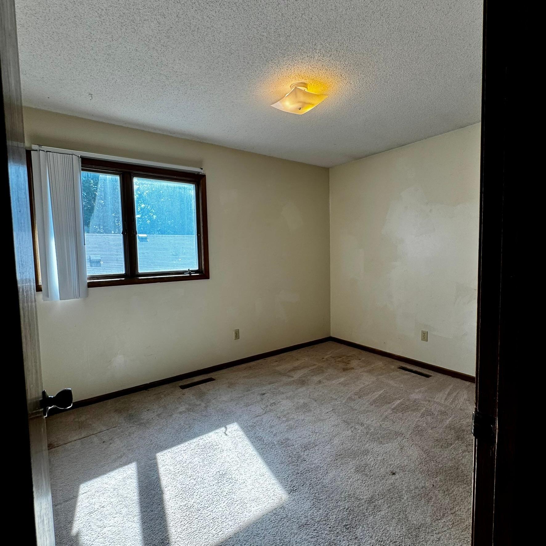 1821 28th Street Northwest Rochester, MN 55901 - Photo 11 of 22