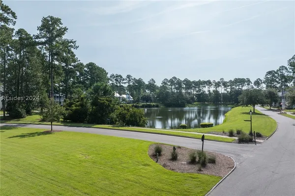 $595,000 | 12 Red Knot Road, Bluffton, SC 29910
