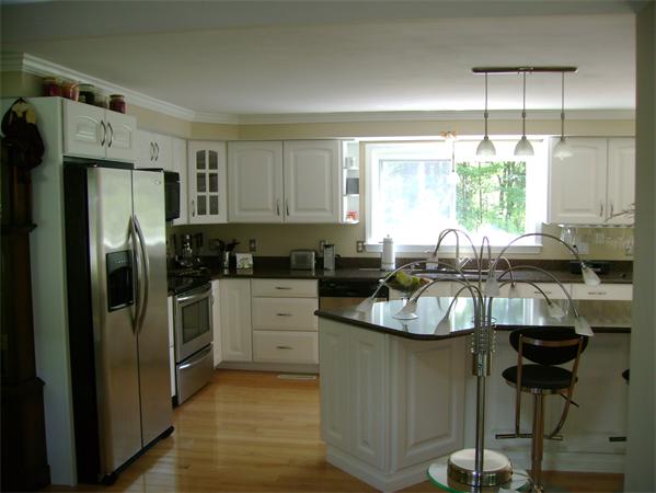 208 County Road Freetown, MA 02717 - Photo 5 of 22