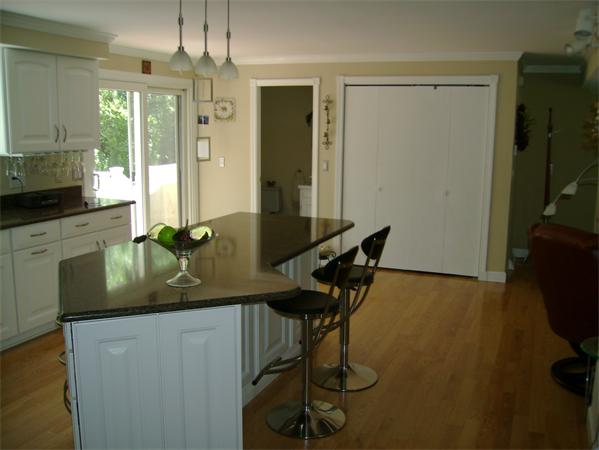 208 County Road Freetown, MA 02717 - Photo 7 of 22