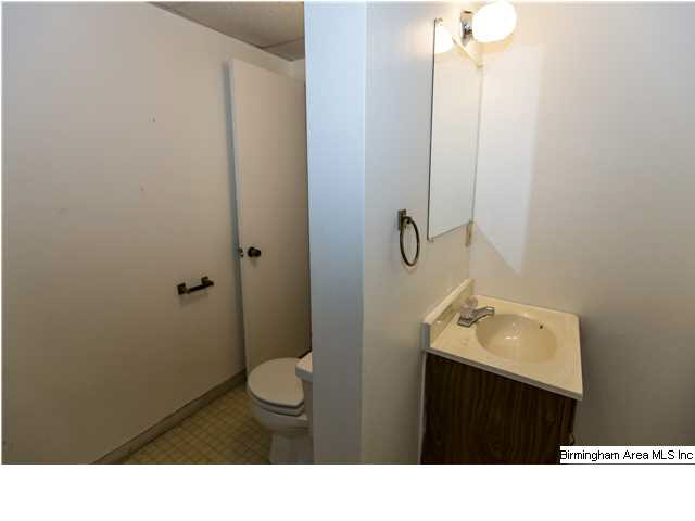 2808 Crossgate Circle Birmingham, AL 35216 - Photo 26 of 32