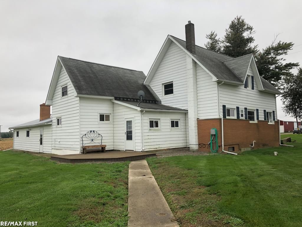 4161 Farr Road Peck, MI 48466 - Photo 4 of 20 Gallery Image 4