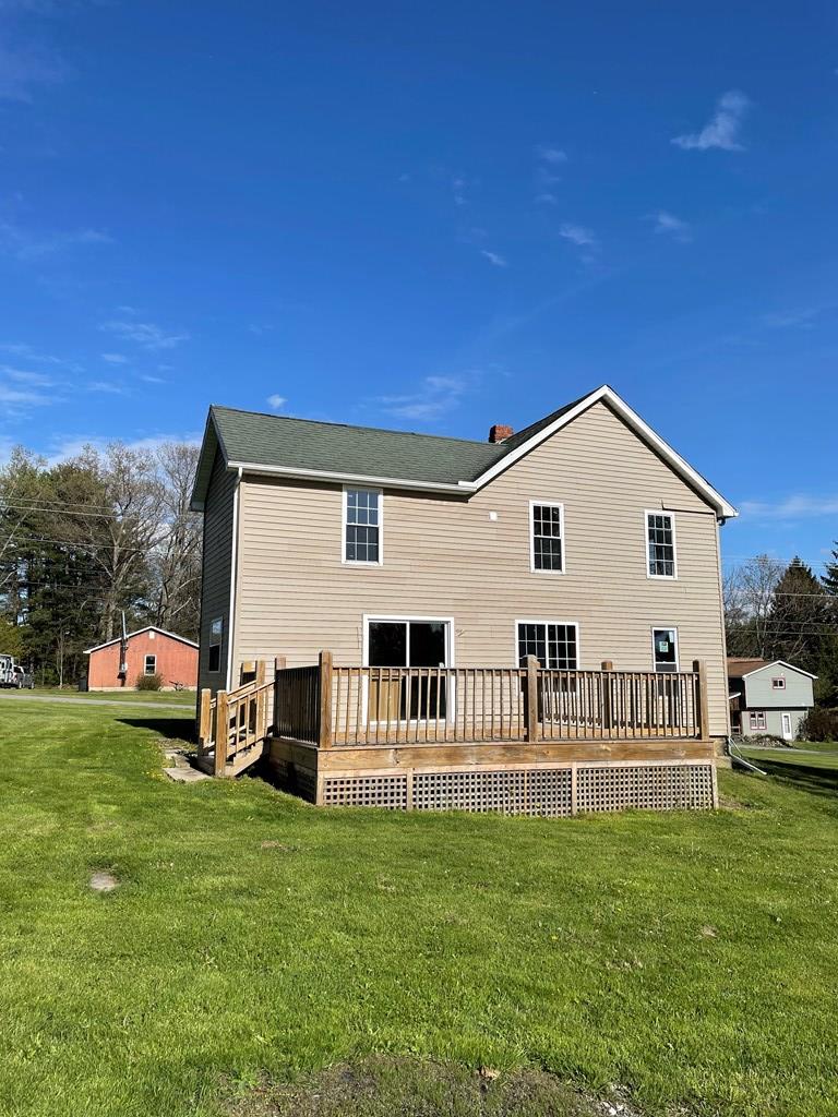 237 Rockland Cranberry Road Kennerdell, PA 16374 - Photo 3 of 18