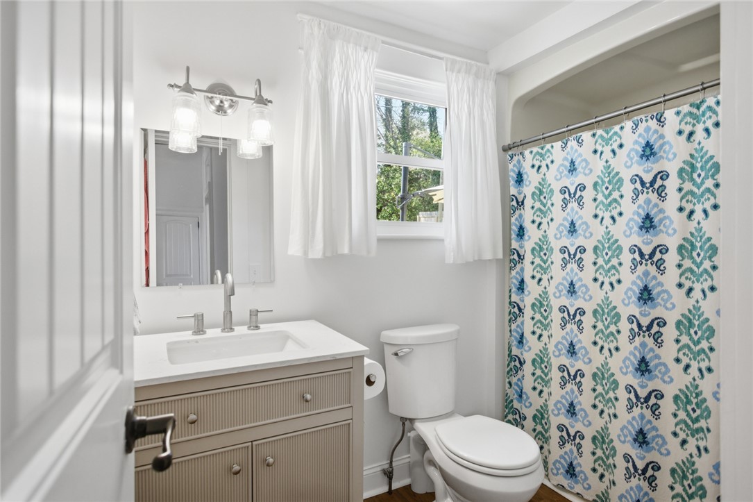 304 South Spring Street Walhalla, SC 29691 - Photo 32 of 48