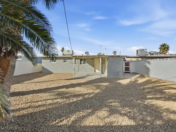 $1,949 | 608 Stanford Street, Las Vegas, NV 89107