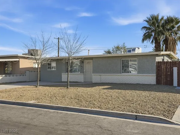 $1,949 | 608 Stanford Street, Las Vegas, NV 89107