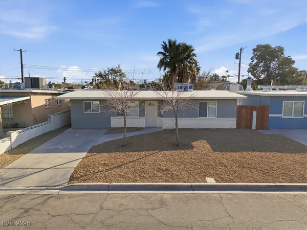 $1,949 | 608 Stanford Street, Las Vegas, NV 89107