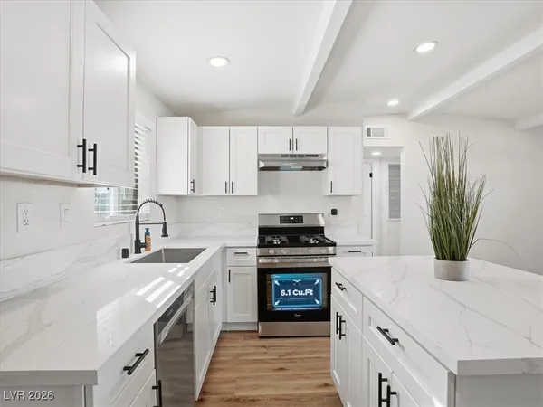 $1,949 | 608 Stanford Street, Las Vegas, NV 89107