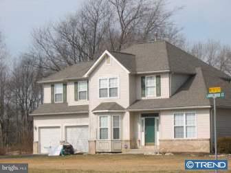 80 Kelly Driver Road Clementon, NJ 08021 - Photo 1 of 2 Exterior