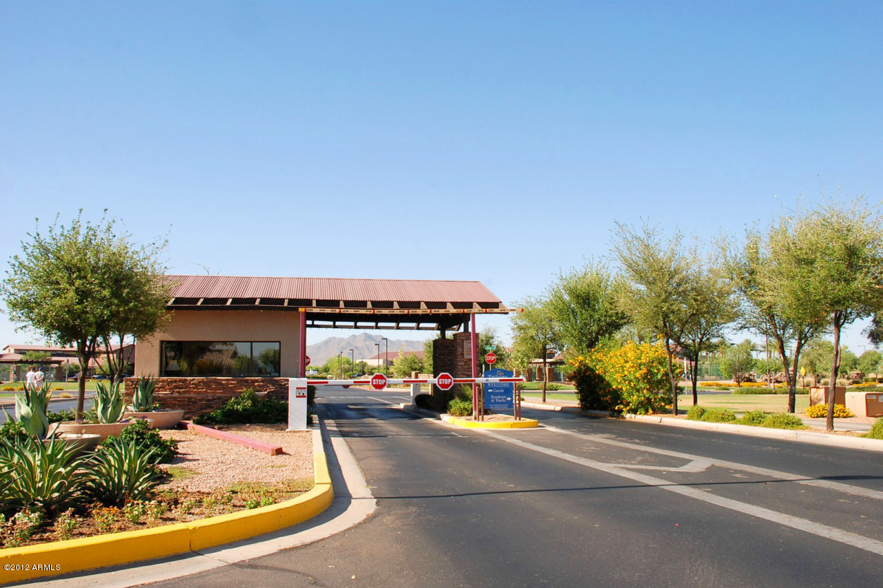 4750 East Rakestraw Lane Gilbert, AZ 85298 - Photo 3 of 29 Trilogy Gate