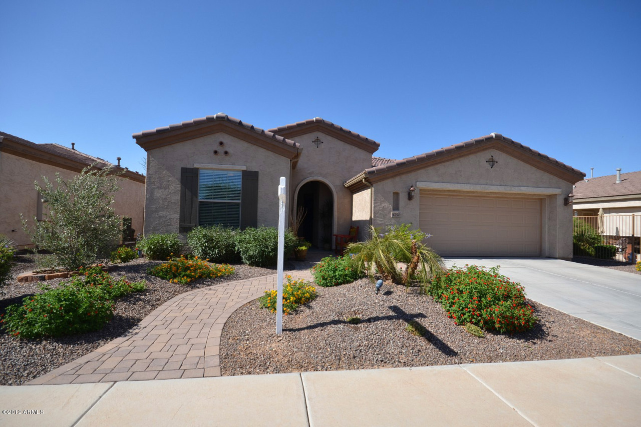 4750 East Rakestraw Lane Gilbert, AZ 85298 - Photo 4 of 29 Front