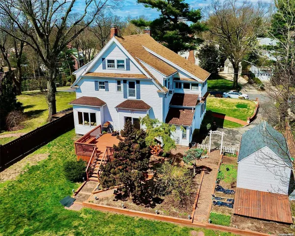 front view of house with a yard