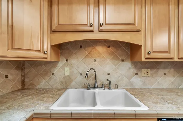 a close view of sink and tap