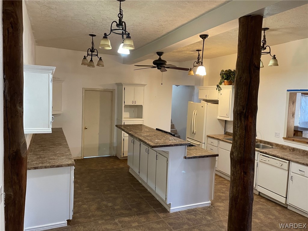 4628 North Diamond M Ranch Road Kingman, AZ 86401 - Photo 9 of 98 Gallery Image 9