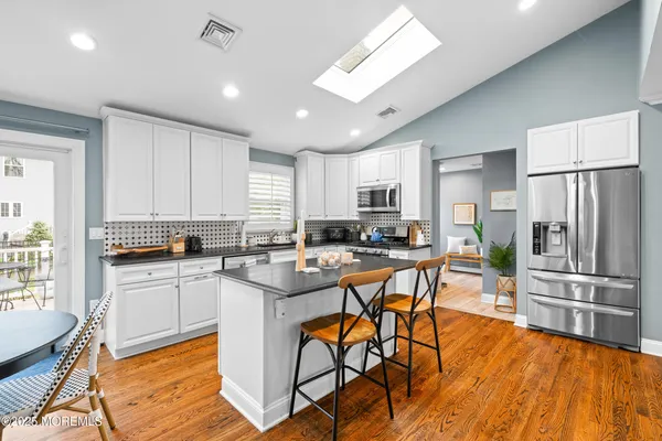 $33,000 | 1641 Holbrook Street, Oakhurst, NJ 07755