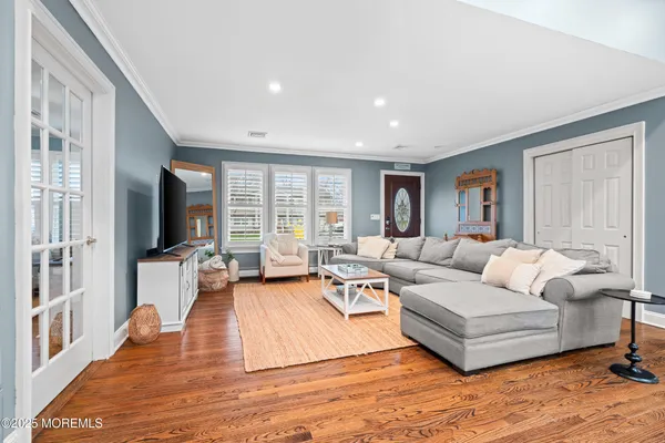 $33,000 | 1641 Holbrook Street, Oakhurst, NJ 07755