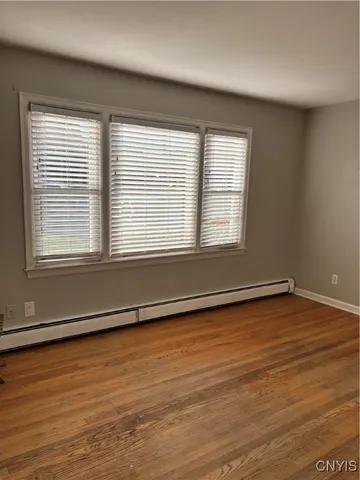 $189,000 | 308 Kenwick Drive, Syracuse, NY 13208