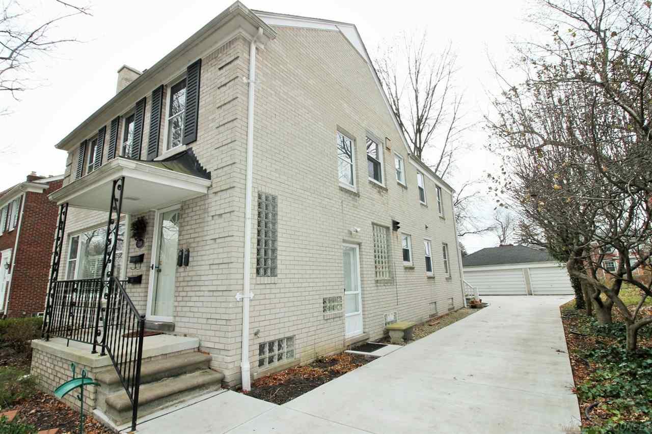 735 Harcourt Road, Unit 737 Grosse Pointe Park, MI 48230 - Photo 4 of 55