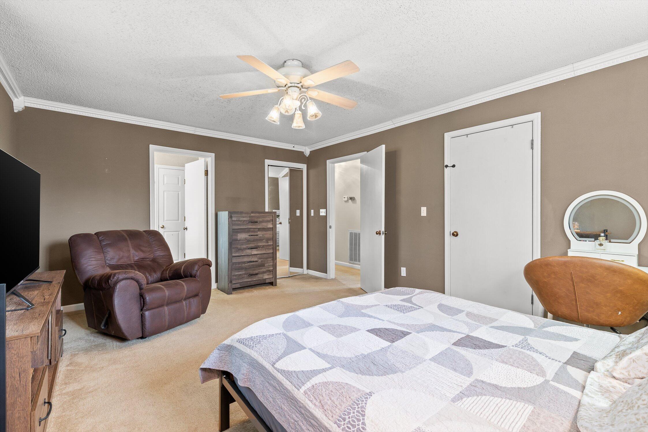 996 Hurricane Creek Road Chattanooga, TN 37421 - Photo 14 of 29 Primary Bedroom