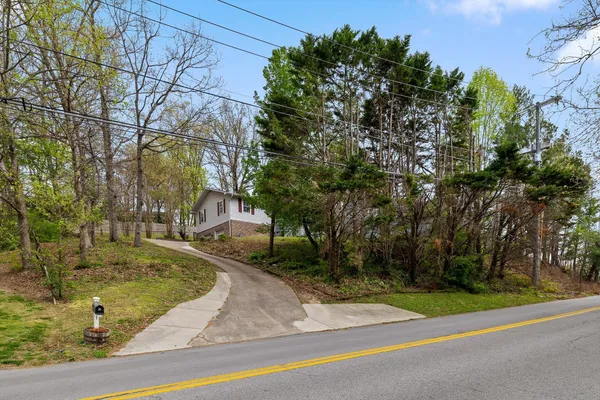 $315,000 | 996 Hurricane Creek Road, Chattanooga, TN 37421