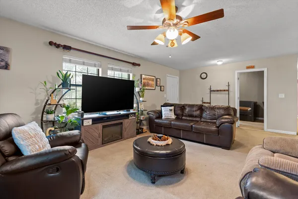 $315,000 | 996 Hurricane Creek Road, Chattanooga, TN 37421