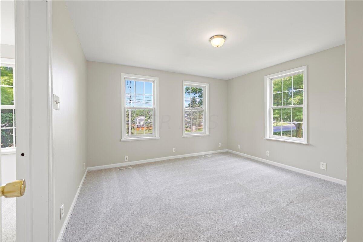 426 Milnor Road Pickerington, OH 43147 - Photo 26 of 48 26-Primary Bedroom