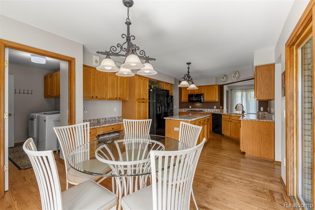 46671 Mornington Road Canton, MI 48188 - Photo 27 of 76 Gallery Image 27