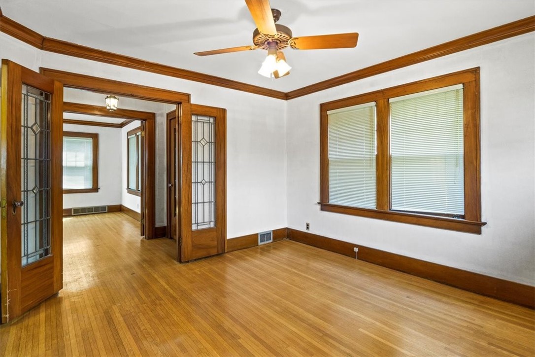 582 Rocket Street Rochester, NY 14609 - Photo 11 of 27