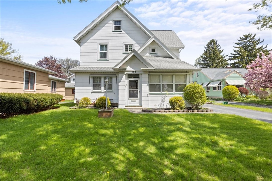 582 Rocket Street Rochester, NY 14609 - Photo 2 of 27