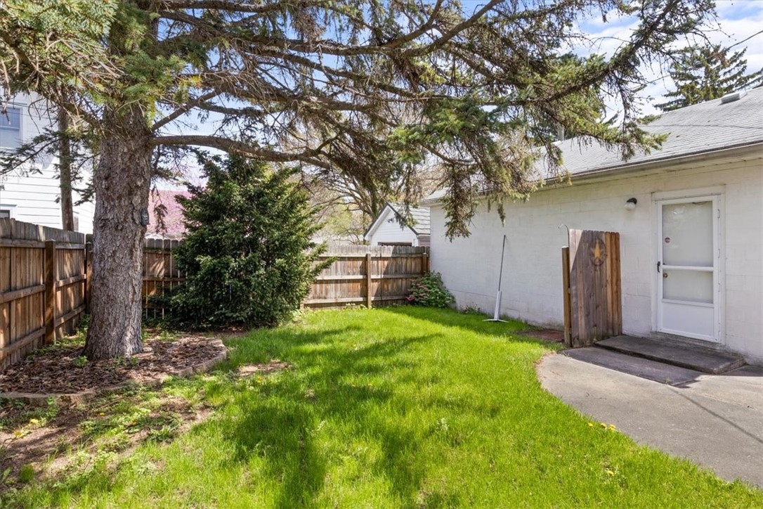 582 Rocket Street Rochester, NY 14609 - Photo 27 of 27