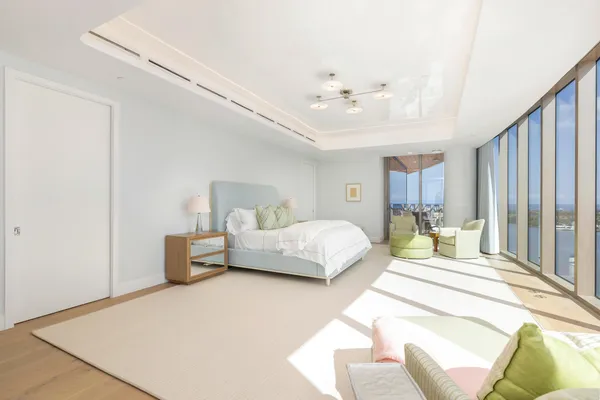 $95,000 | 1333 South Flagler Drive, Unit 1502, West Palm Beach, FL 33401