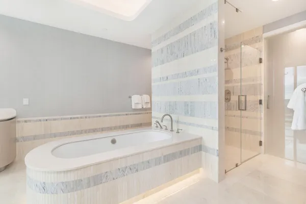 $95,000 | 1333 South Flagler Drive, Unit 1502, West Palm Beach, FL 33401