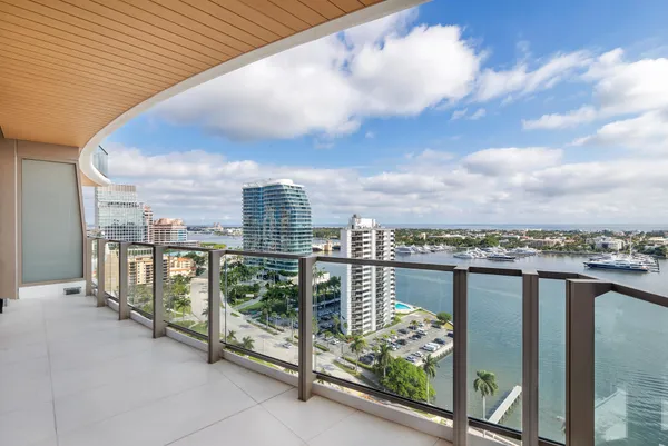 $95,000 | 1333 South Flagler Drive, Unit 1502, West Palm Beach, FL 33401