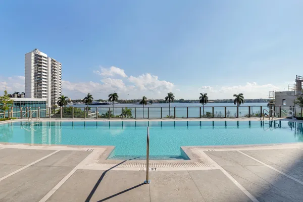 $95,000 | 1333 South Flagler Drive, Unit 1502, West Palm Beach, FL 33401