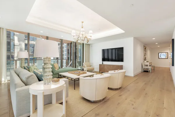 $95,000 | 1333 South Flagler Drive, Unit 1502, West Palm Beach, FL 33401