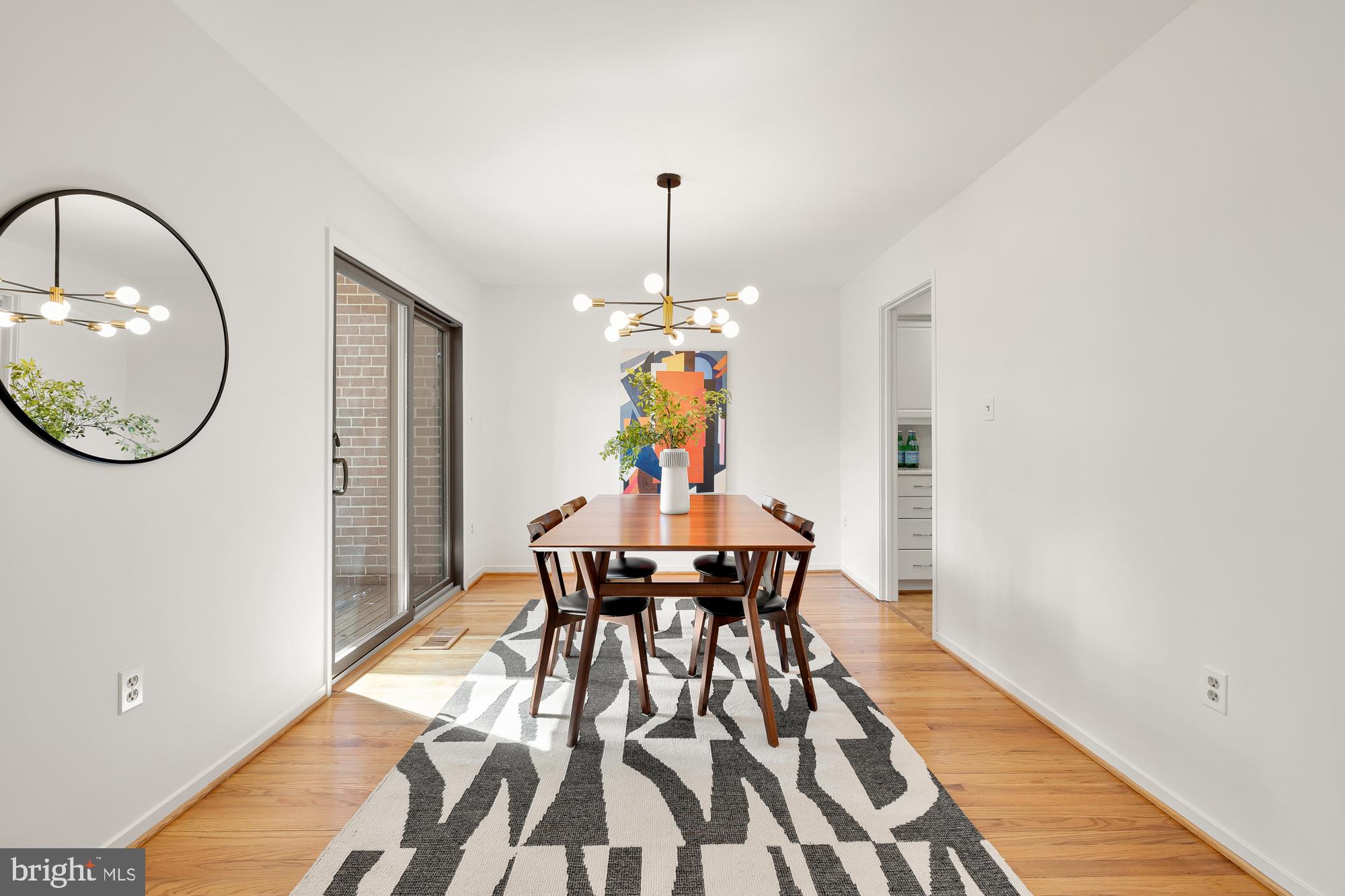 11713 Indian Ridge Road Reston, VA 20191 - Photo 17 of 54