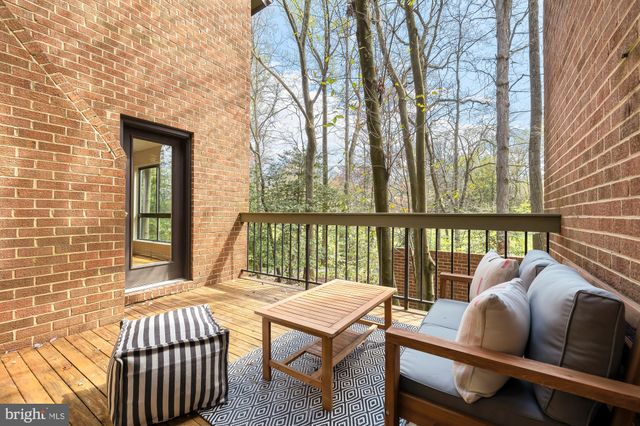 $771,000 | 11713 Indian Ridge Road, Reston, VA 20191