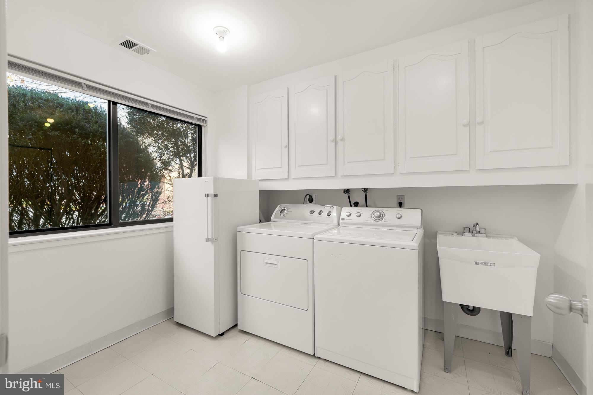 11713 Indian Ridge Road Reston, VA 20191 - Photo 50 of 54