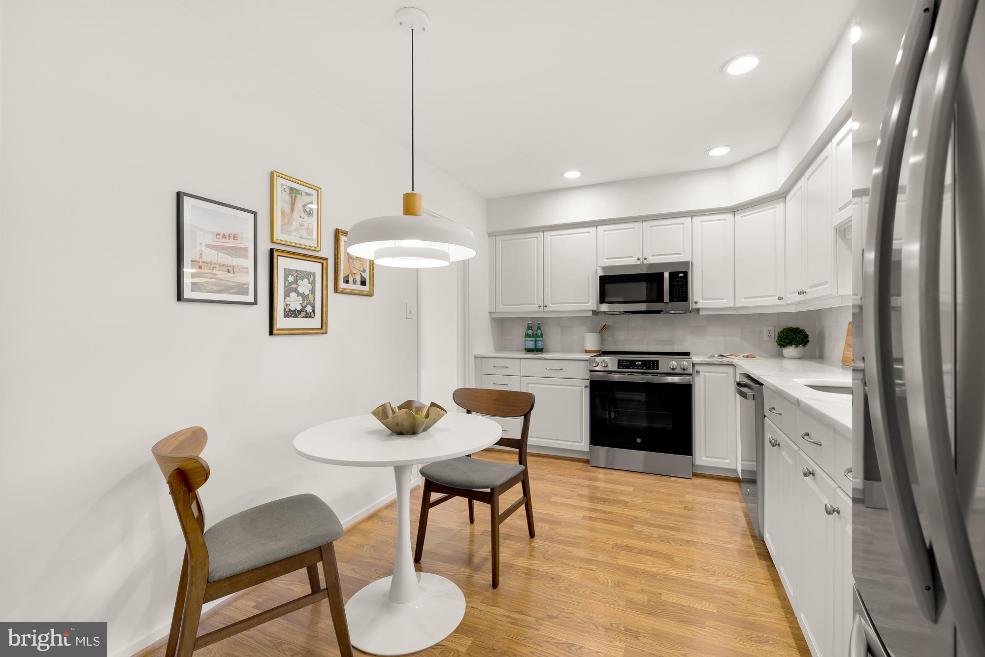 11713 Indian Ridge Road Reston, VA 20191 - Photo 8 of 54