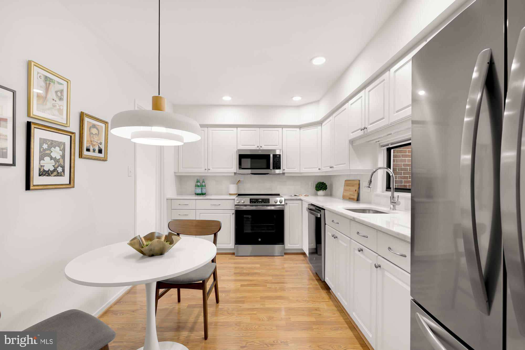 11713 Indian Ridge Road Reston, VA 20191 - Photo 9 of 54