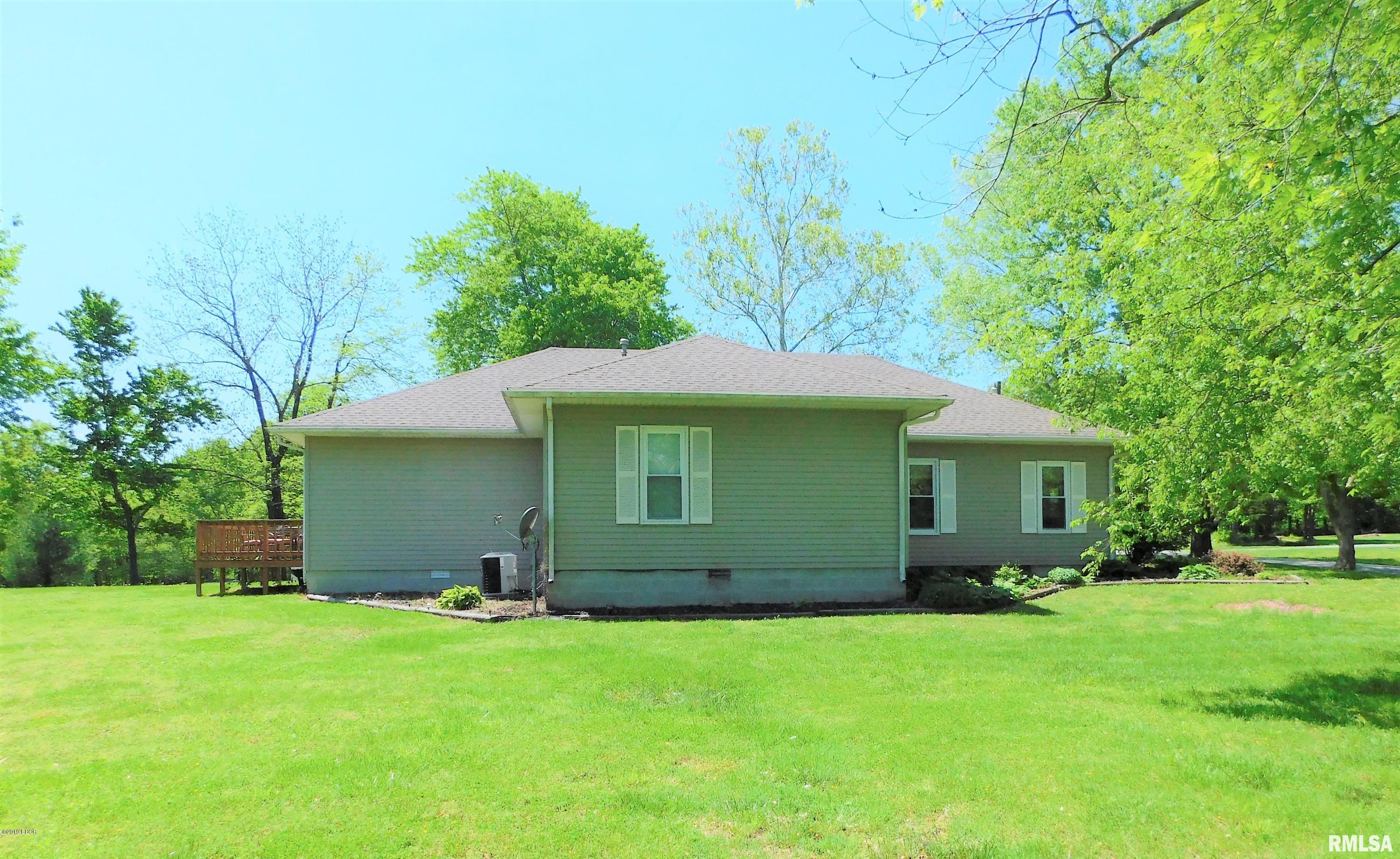 17876 Parrish Road West Frankfort, IL 62896 - Photo 6 of 24 Gallery Image 6