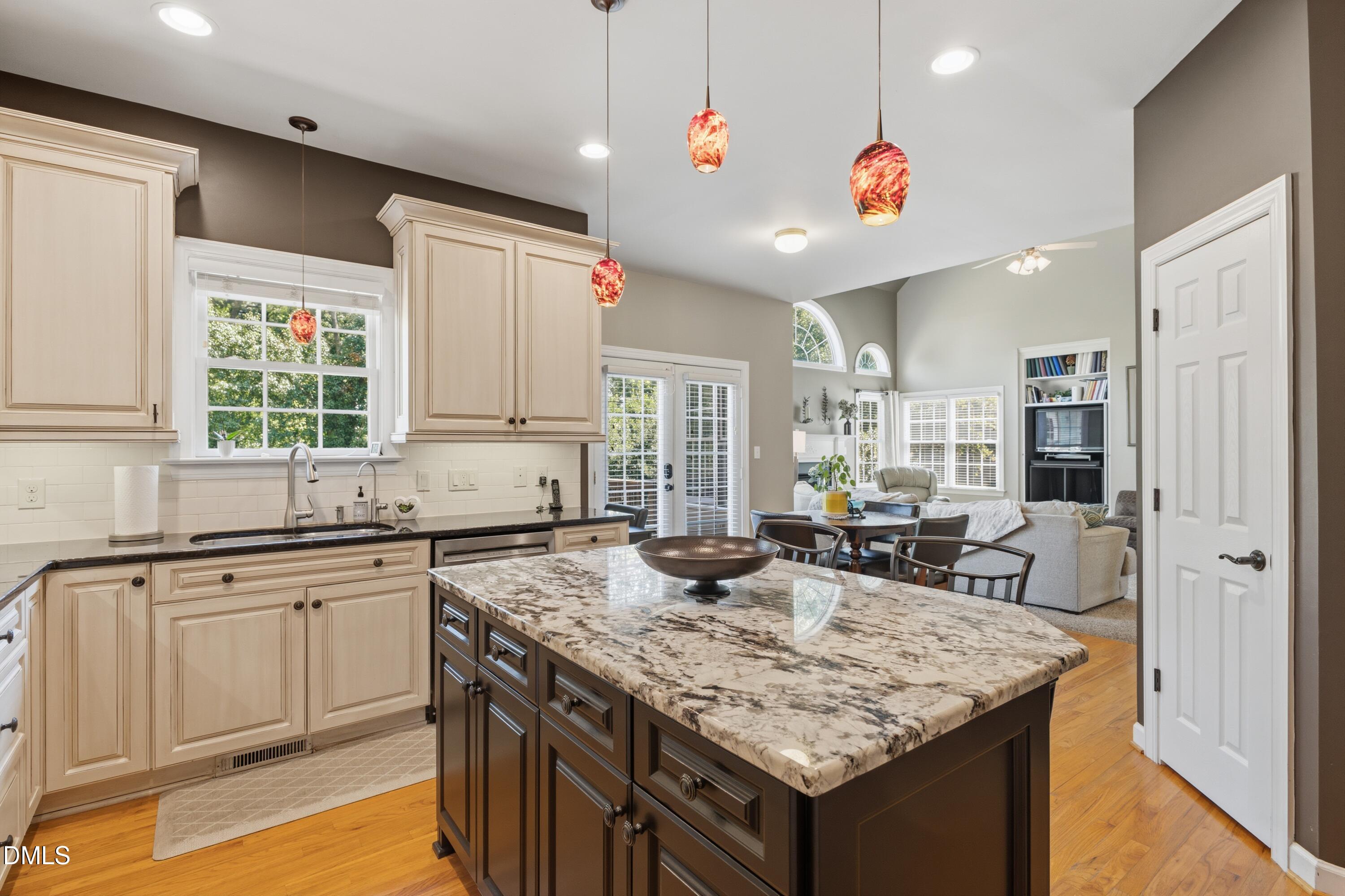 8005 Oneal Road Raleigh, NC 27613 - Photo 19 of 62
