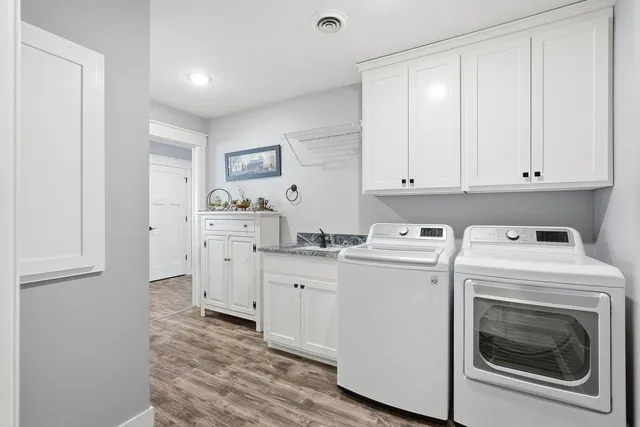 $425,000 | 3509 Cambridge Place, River Falls, WI 54022