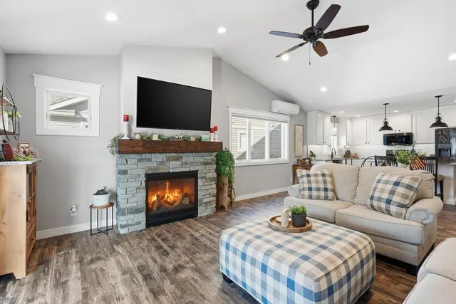 $425,000 | 3509 Cambridge Place, River Falls, WI 54022