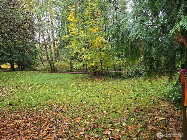 a view of an outdoor space and a yard