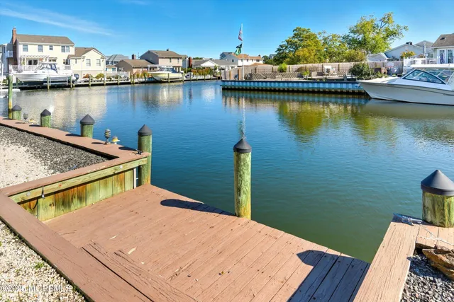 a view of a lake with houses