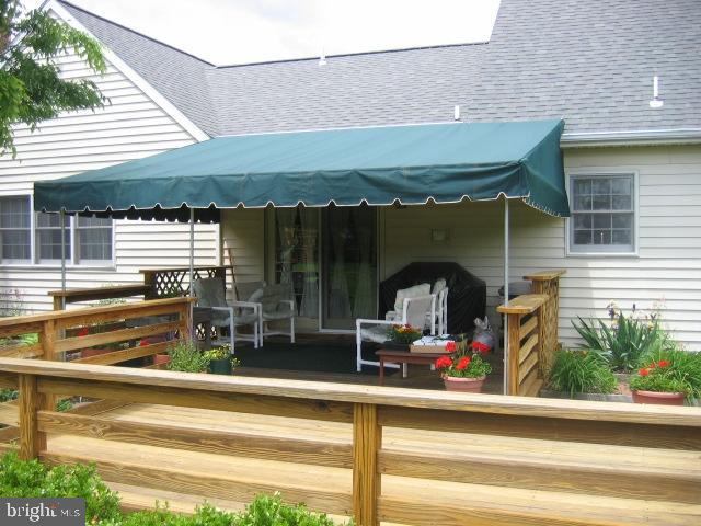525 Koser Road Lititz, PA 17543 - Photo 4 of 21