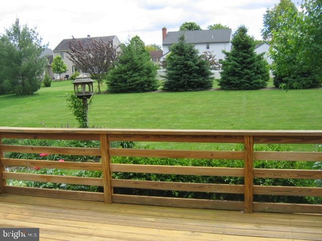 525 Koser Road Lititz, PA 17543 - Photo 6 of 21