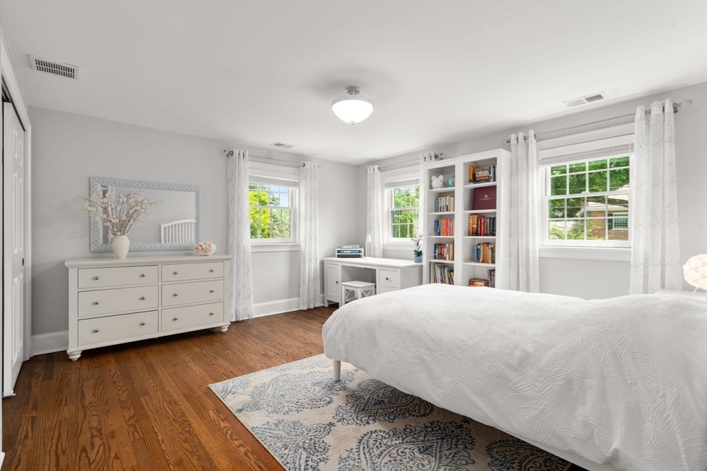 100 Village Hill Road Belmont, MA 02478 - Photo 21 of 38