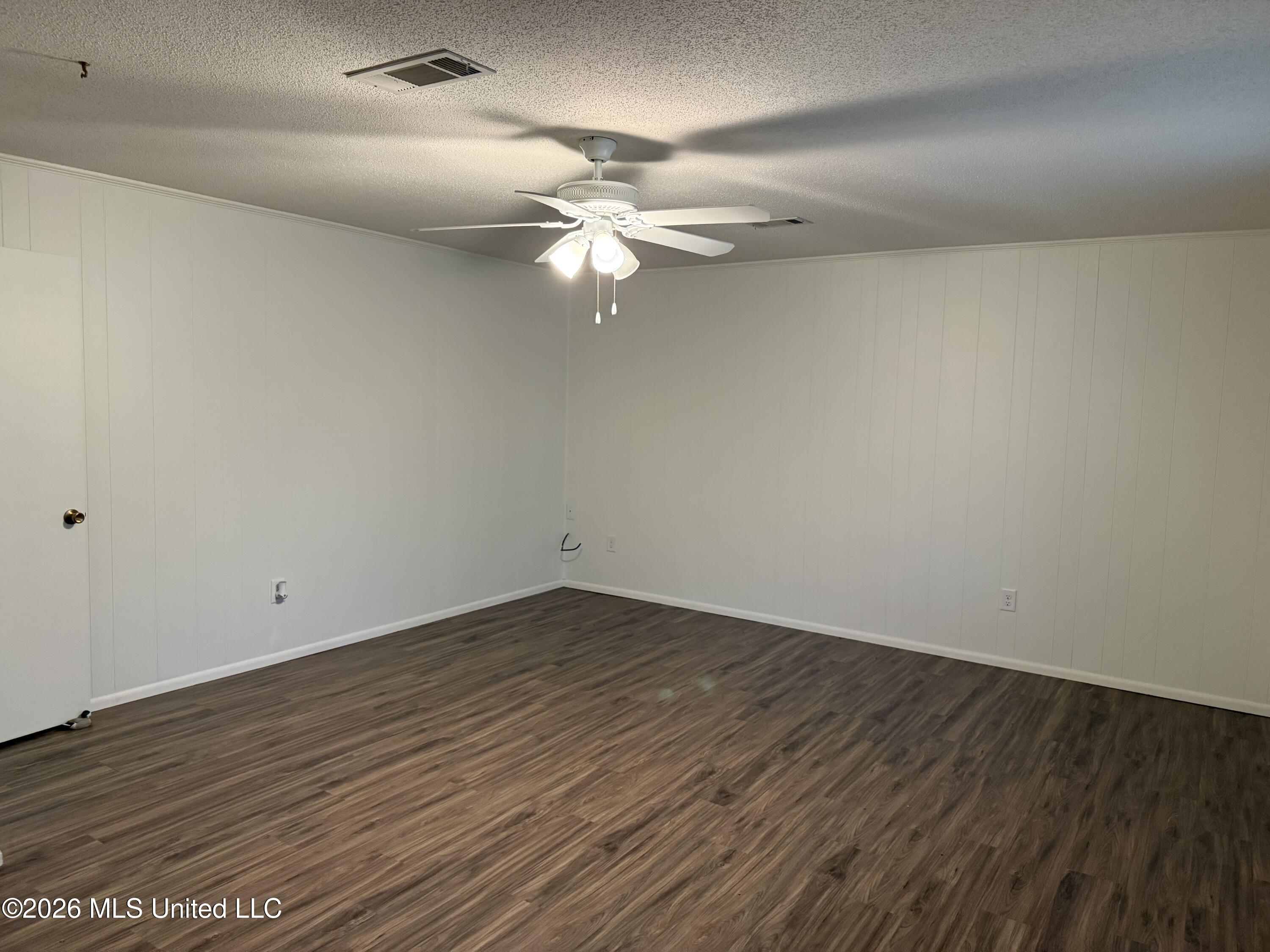 9504 Kimberly Circle Moss Point, MS 39562 - Photo 22 of 35 IMG_2435